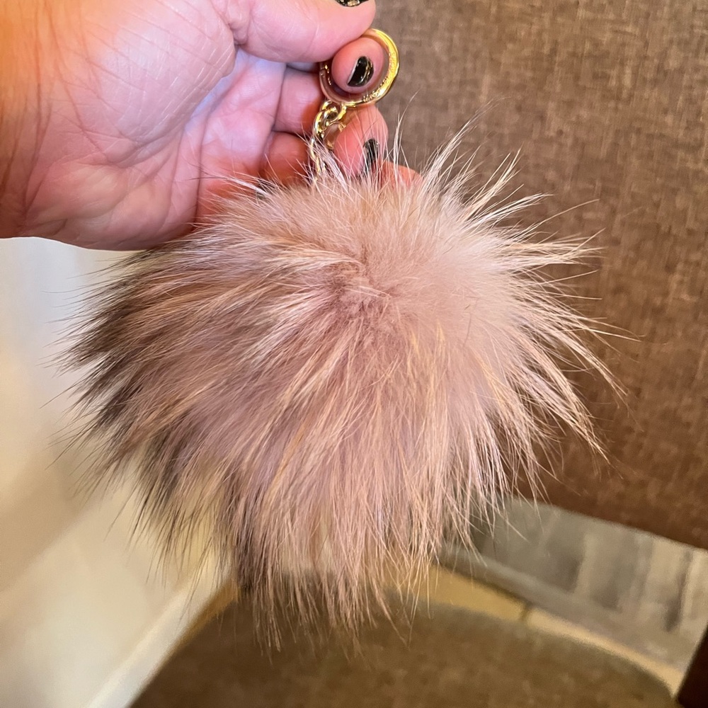 Michael Kors Rabbit Fire Key Chain - Picture 3 of 3